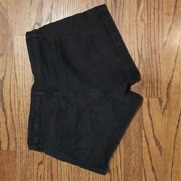 H&M Navy Shorts - Picture 3 of 3